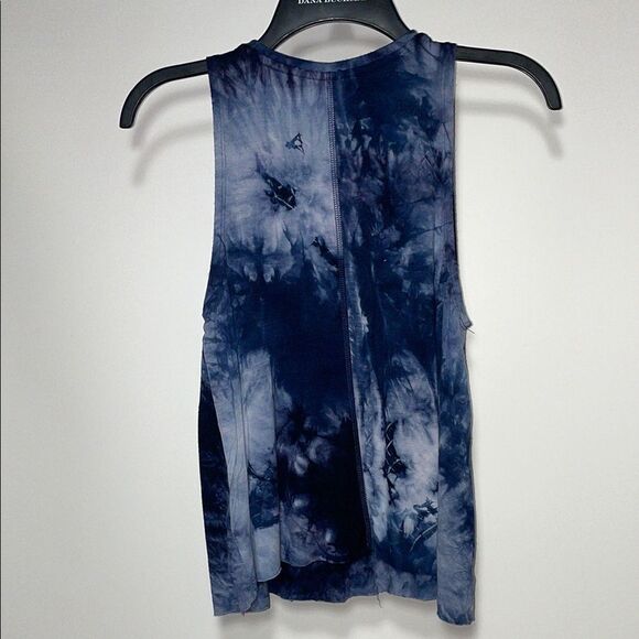 Flirtitude Tie-Dye Sleeveless Women's Top - Blue - Picture 6 of 8